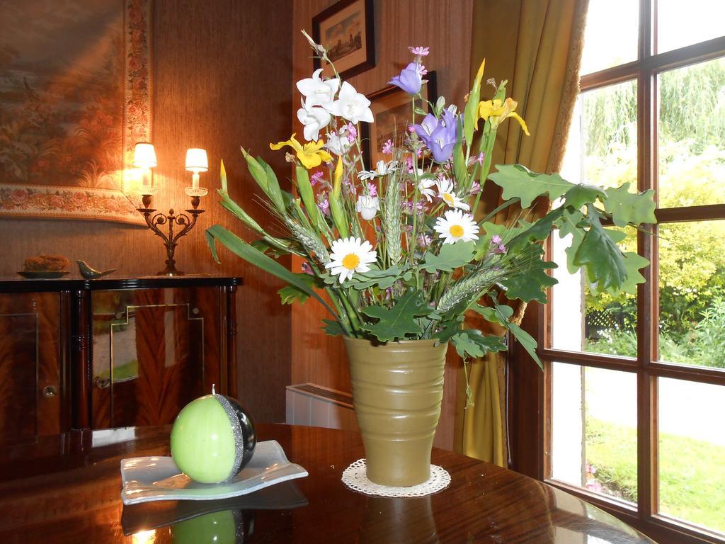 Aux Marguerites Villa Sainte-Genevieve-les-Gasny Kültér fotó