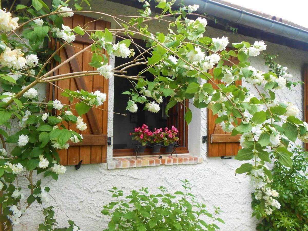 Aux Marguerites Villa Sainte-Genevieve-les-Gasny Kültér fotó